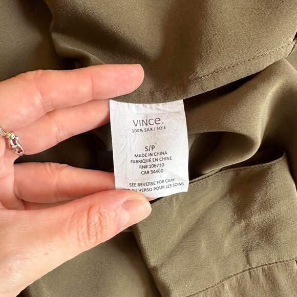 Vince 100% Silk Olive Green Military Long Sleeve Button Up Blouse - Picture 6 of 7